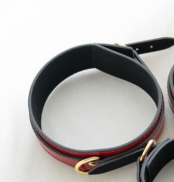 Bondage Brightening Leather Handcuffs Foot Cuffs Alternative Toys